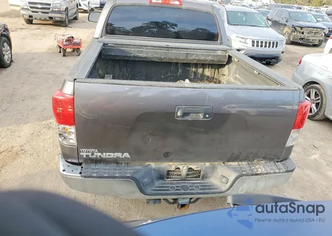 2011 Toyota Tundra Crewmax Sr5 z USA, uszkodzony, nr VIN 5TFEM5F18BX035192